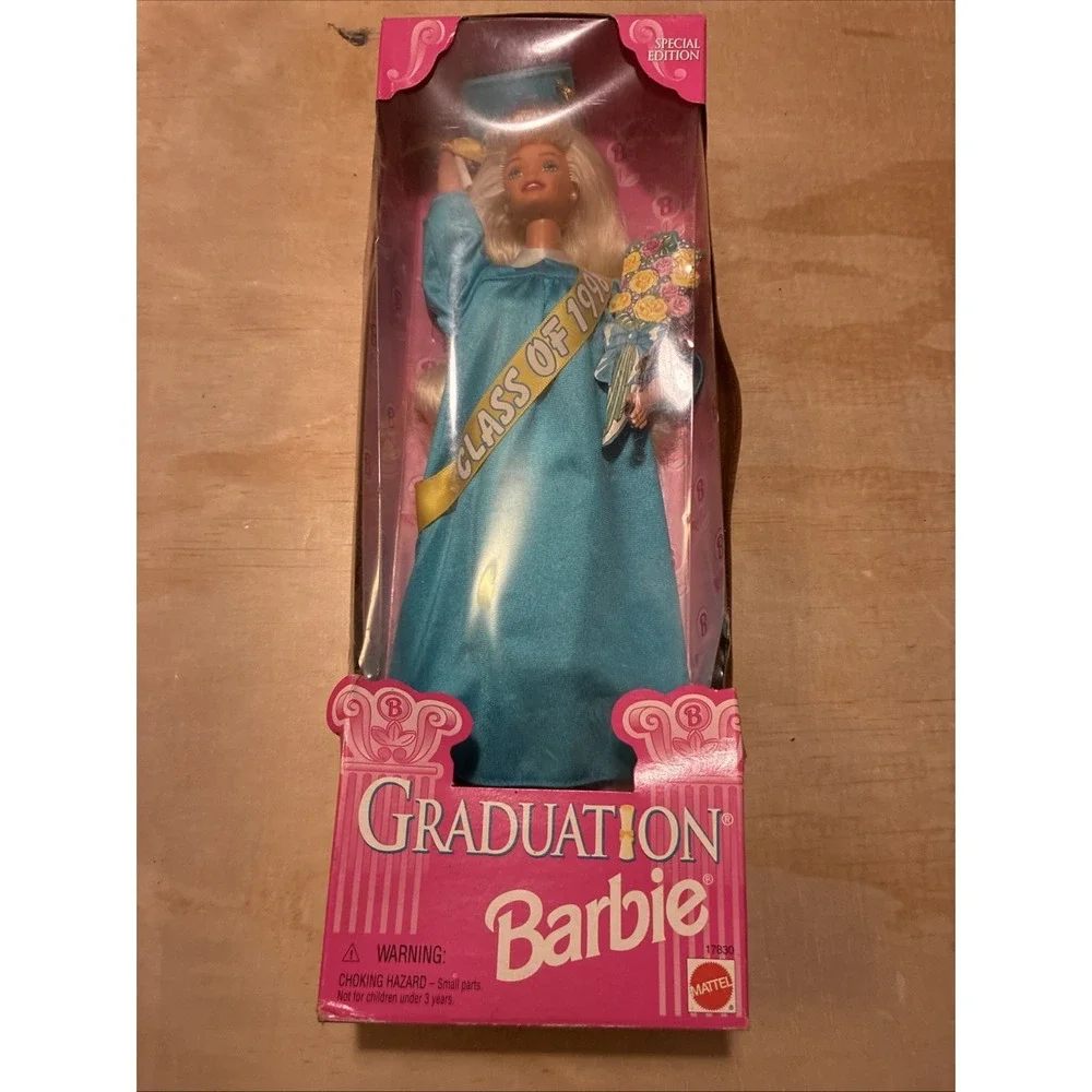 Mattel VTG Class of 1998 Graduation Barbie Doll Blue Gown New In Damaged Box